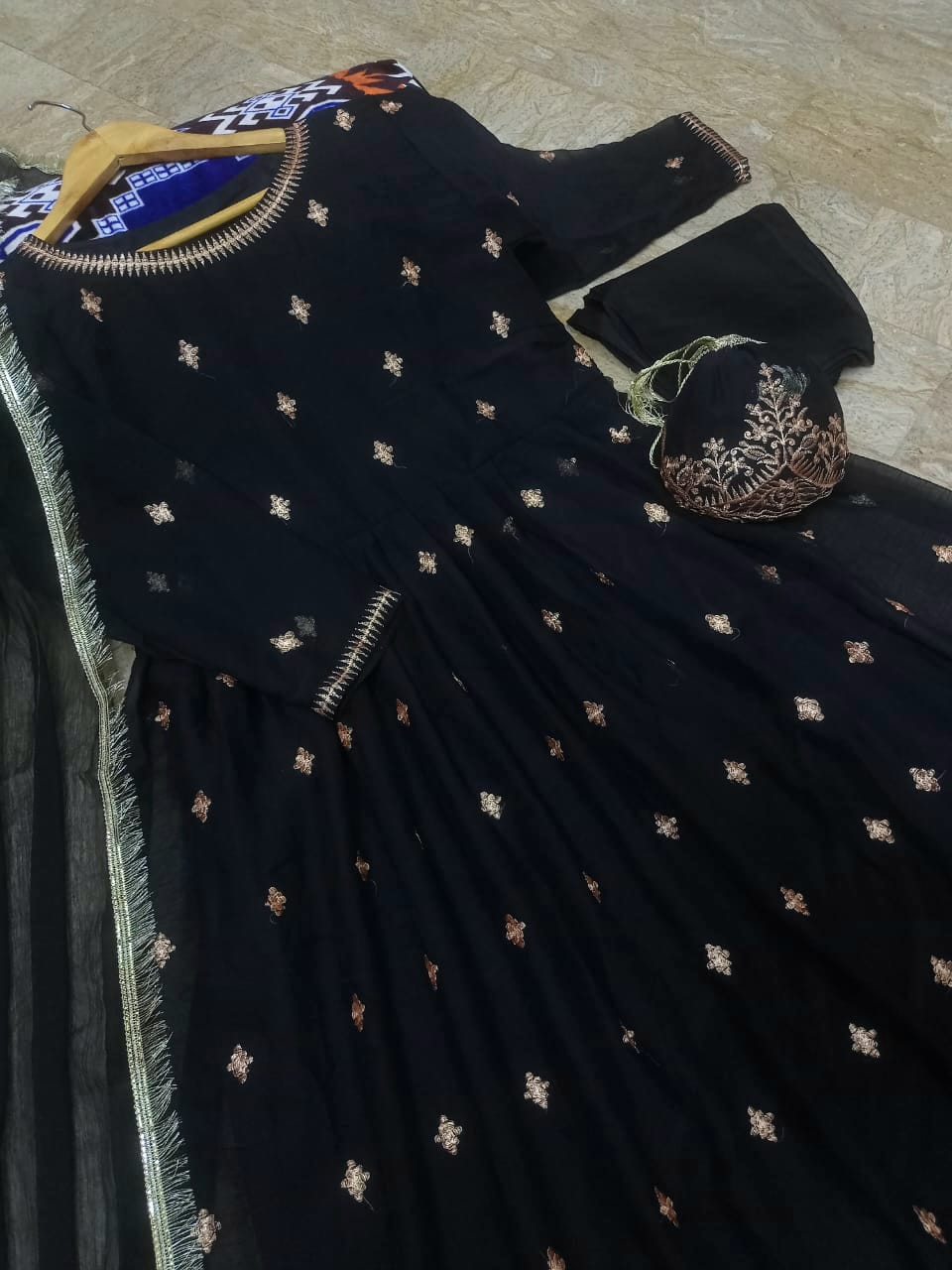 Front Embroidered Maxi With Emb Potli and Trouser and Lace work Dupatta 4PCs