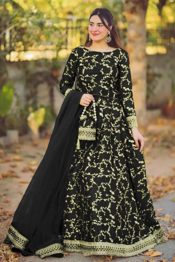 4 Piece Embroidered Maxi