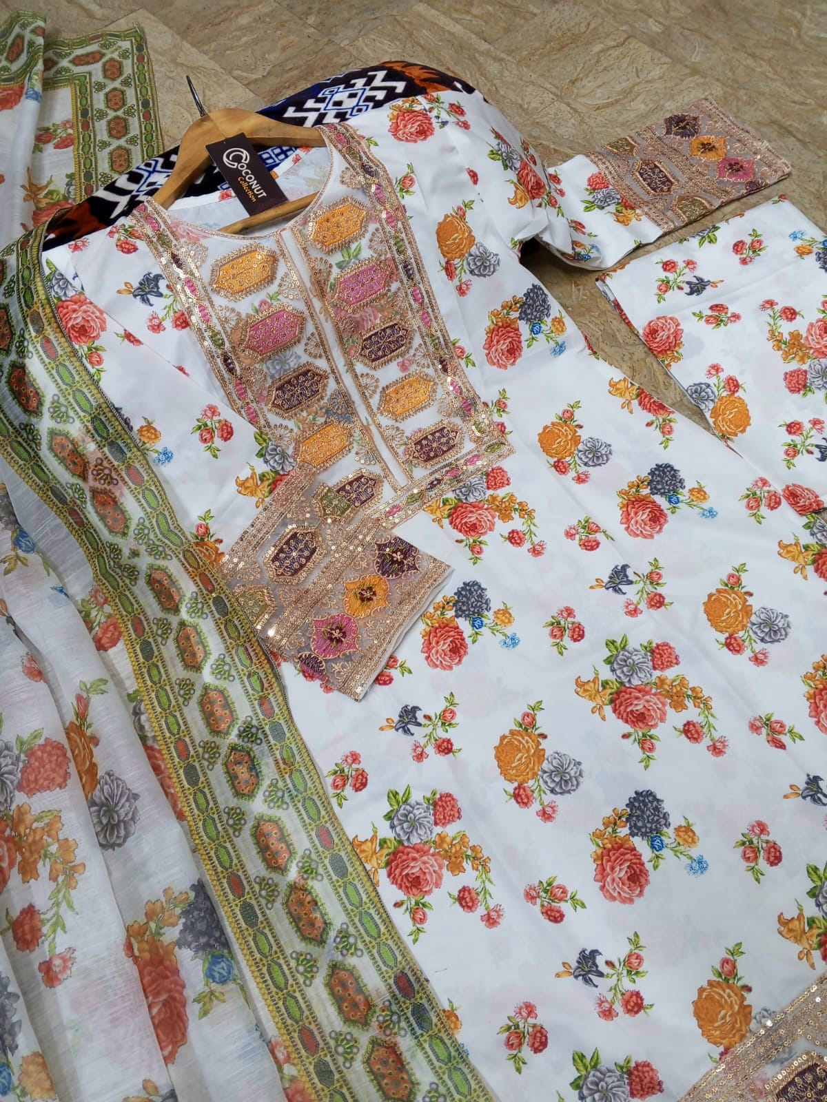 Aneela's Printed 3 Piece Suit Premium