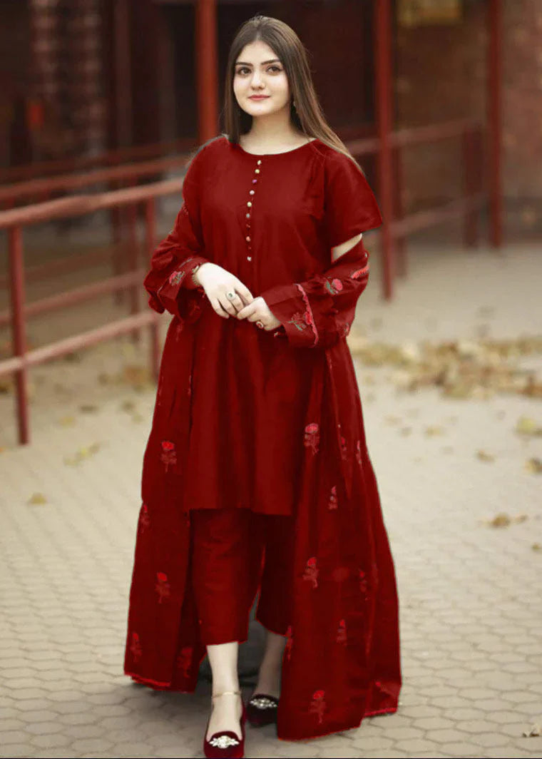 Chakoor Rose Garden Embroidered Maxi with Inner & Trouser