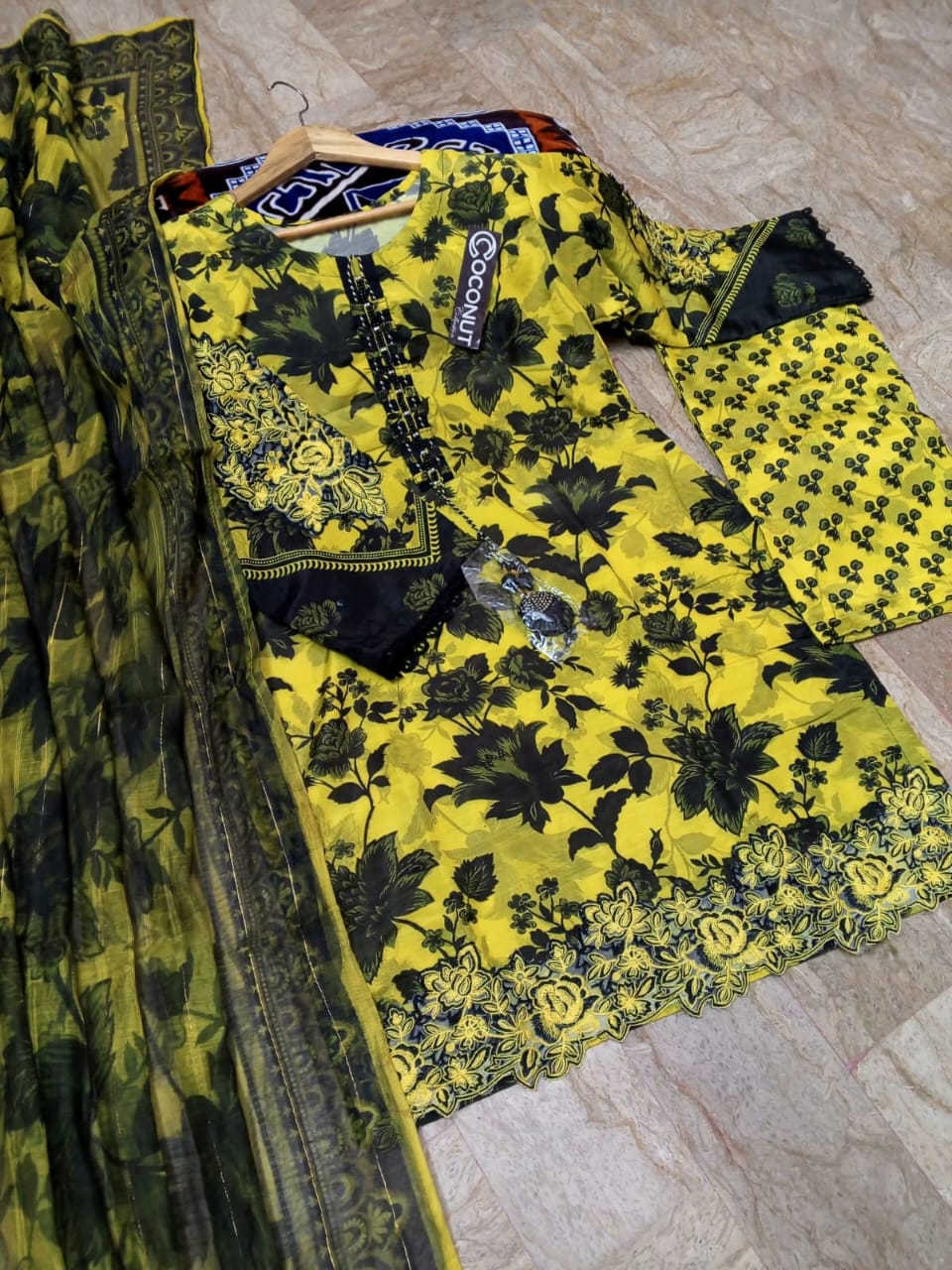 Digital Printed 3PCs – Embroidered & Handwork Suit