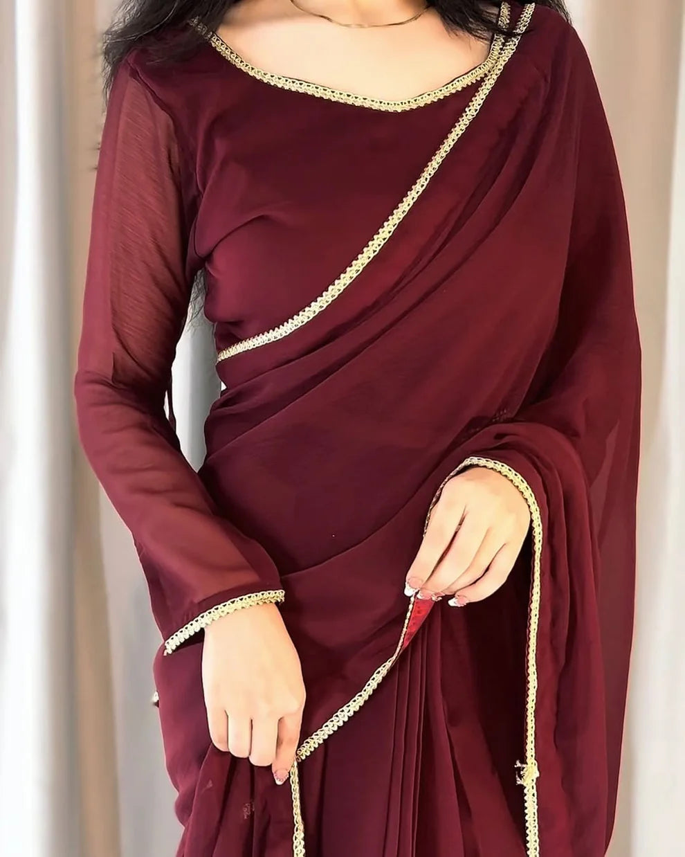 Zhilaksha-Lace Work Chiffon Saree Stitched